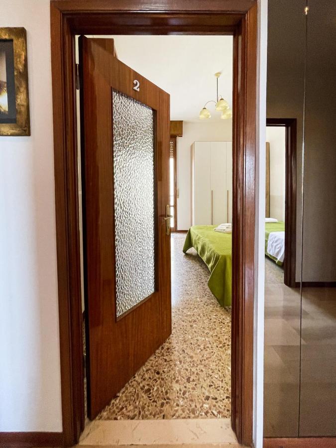 Casa Gramsci - Affitti Brevi Italia Hotel Модена Екстериор снимка