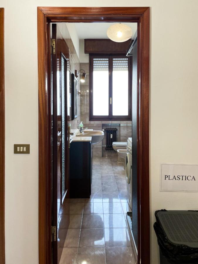 Casa Gramsci - Affitti Brevi Italia Hotel Модена Екстериор снимка